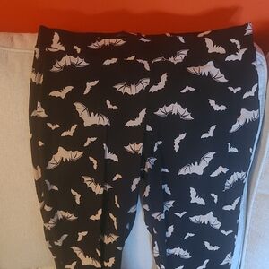 Torrid Black Bat Print Leggings
